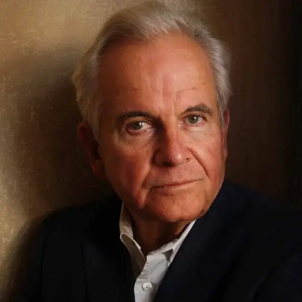 Ian Holm