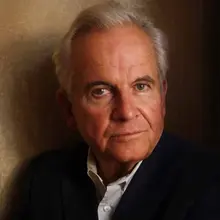 Ian Holm