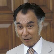Shih Kien